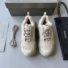 Balenciaga Sneakers